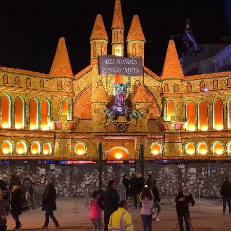 West Bay Apartman Menton