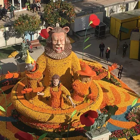 Apartman West Bay Menton